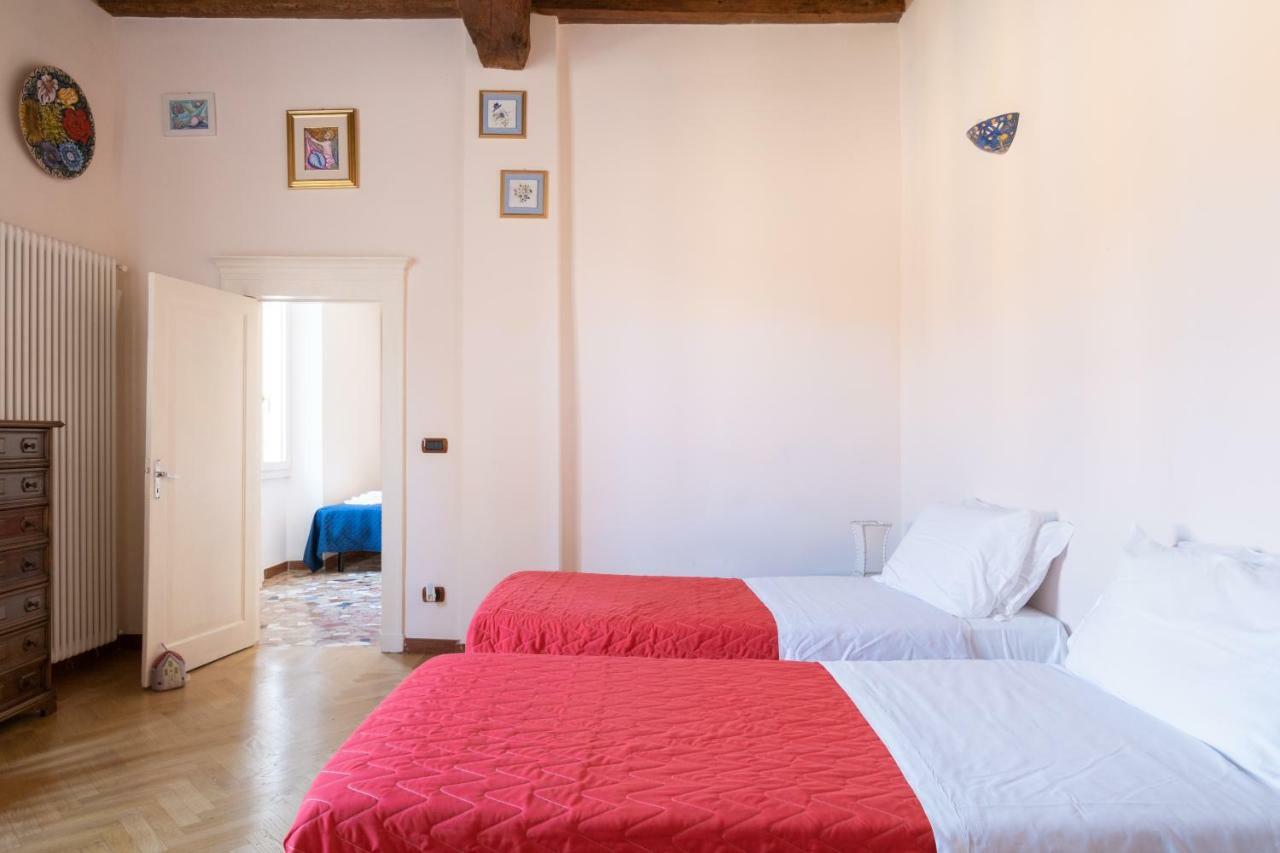 Petroni 38 By Studio Vita Bologna Kültér fotó